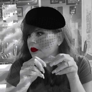 Meet your Posher, Kellie